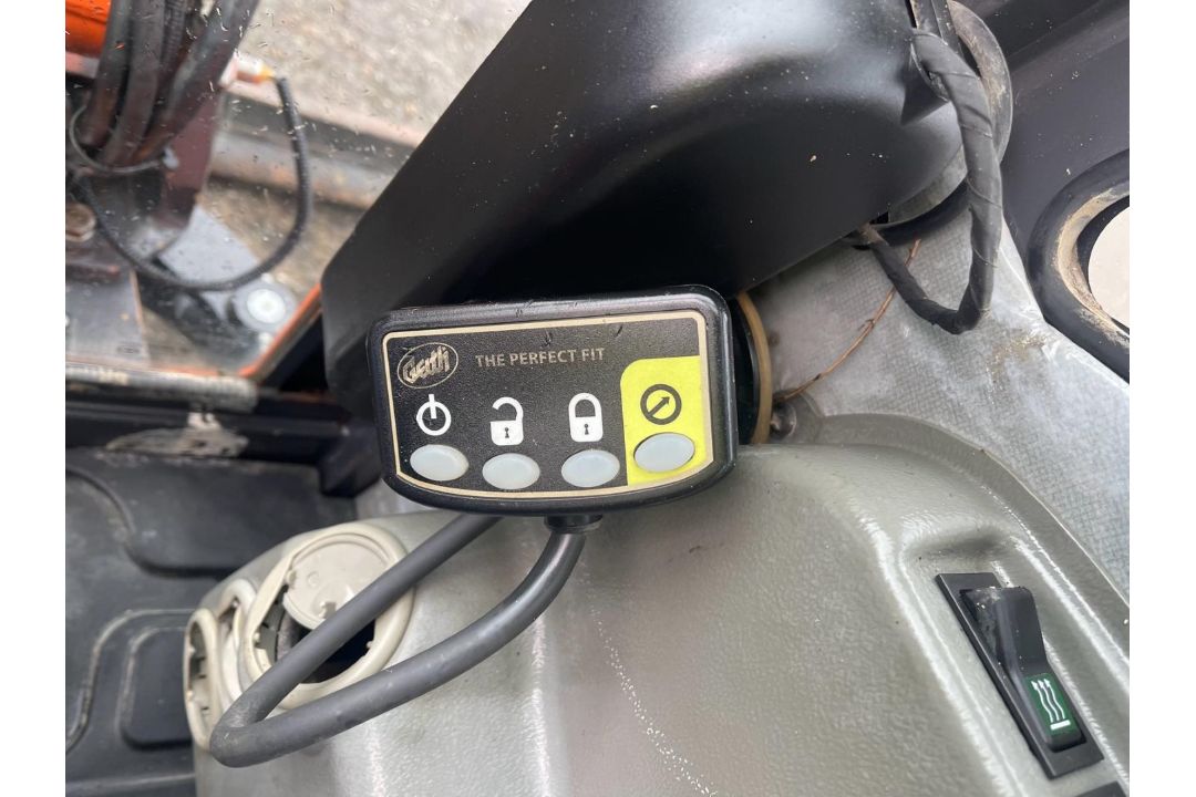 2019, DOOSAN DX27Z EXCAVATOR - Image 14 of 17