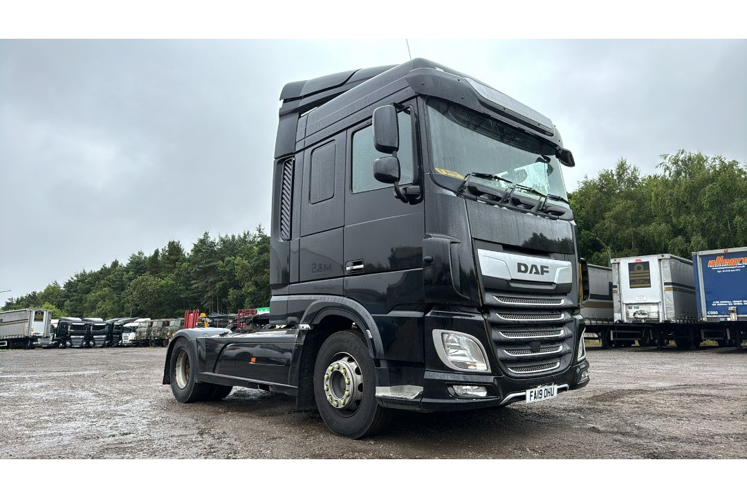 *RESERVE MET*-2019, DAF XF 430 FT TRACTOR UNIT - FA19 OHU (426,446.9 km’s) DIRECT FROM FRASERS GROUP - Image 1 of 26