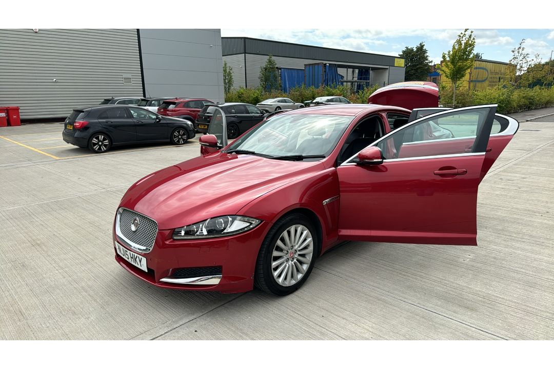 2015, JAGUAR XF/X250 (Automatic) 5 Door Saloon - 50,596 miles - Image 18 of 44