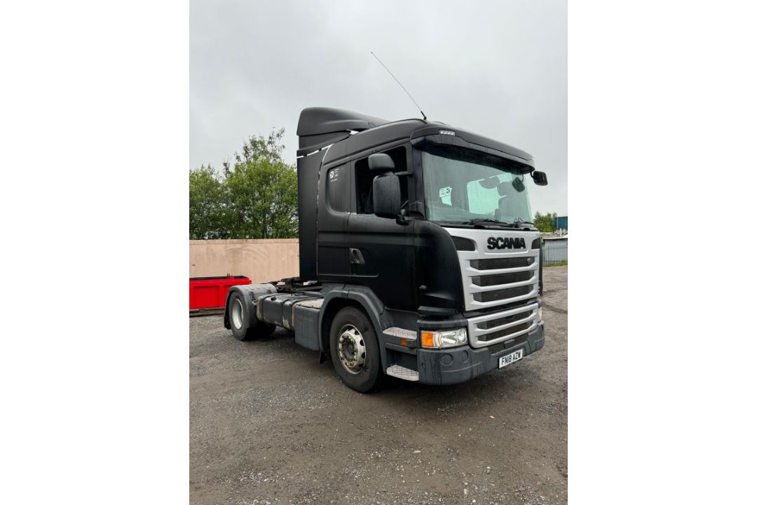 FN18 AZW, 2018 SCANIA G410 Tractor Unit Direct from FRASERS GROUP - SPORTS DIRECT (685,509 km’s) - Image 2 of 7