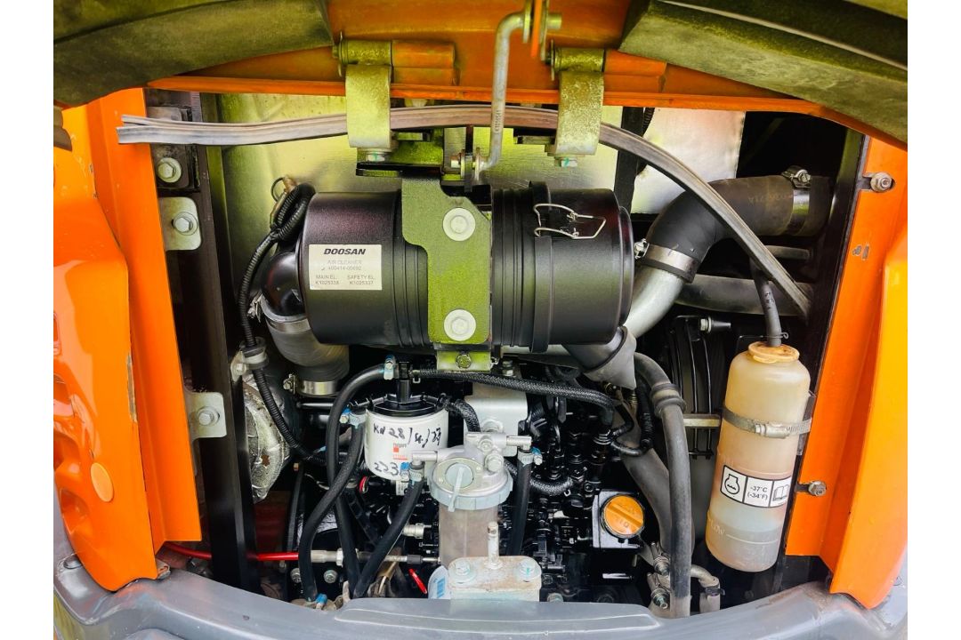 2019, DOOSAN DX27Z EXCAVATOR - Image 6 of 17