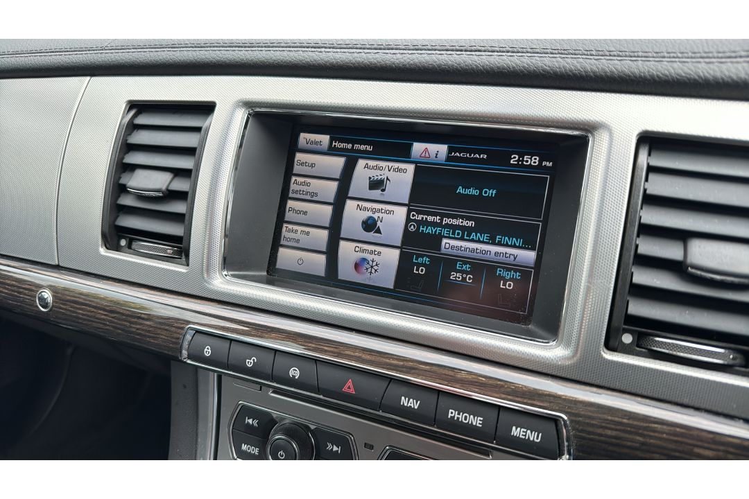2015, JAGUAR XF/X250 (Automatic) 5 Door Saloon - 50,596 miles - Image 42 of 44