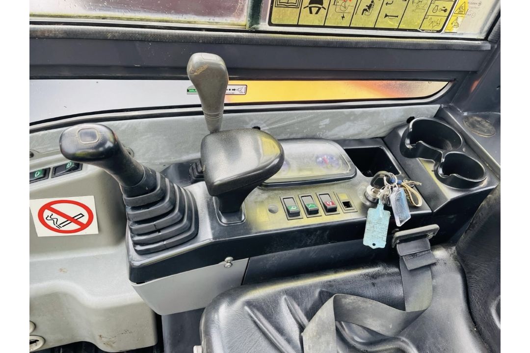 2019, DOOSAN DX27Z EXCAVATOR - Image 8 of 17