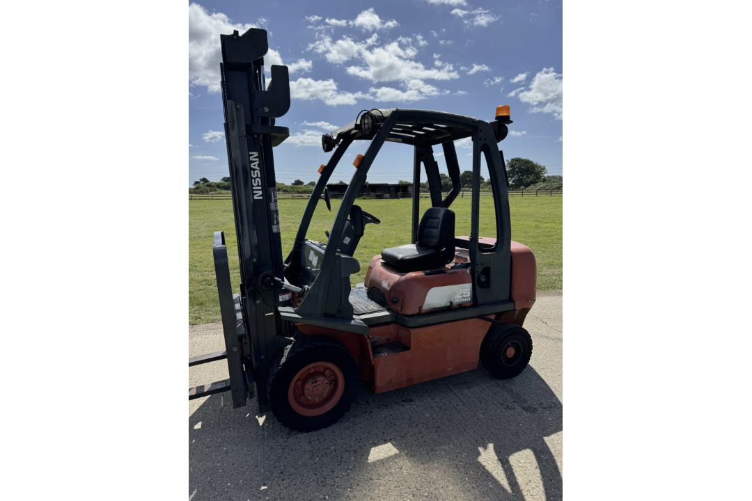 NISSAN, Diesel Forklift Truck (2.5 Tonne - 5300 hours) - Image 4 of 6