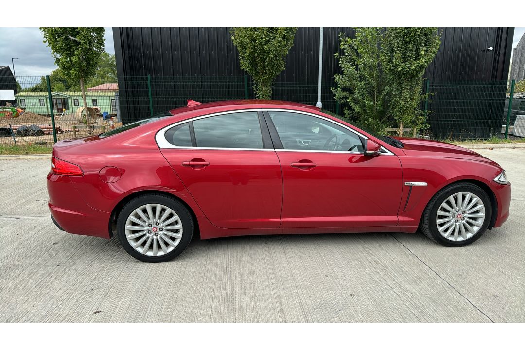 2015, JAGUAR XF/X250 (Automatic) 5 Door Saloon - 50,596 miles - Image 13 of 44