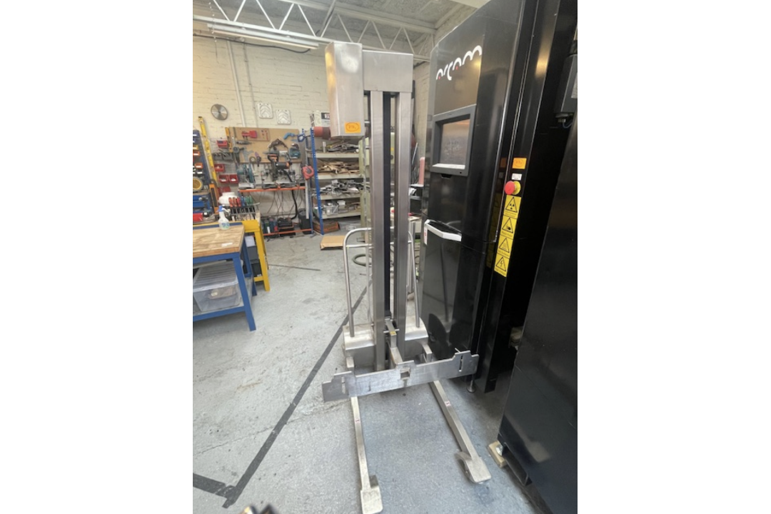 2013 - ARCAM AB 3D Metal Printing Machine - Electron Beam Machine (EBM) Model ARCAM A2XX - Image 5 of 13