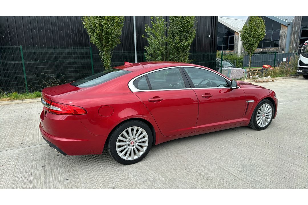2015, JAGUAR XF/X250 (Automatic) 5 Door Saloon - 50,596 miles - Image 12 of 44