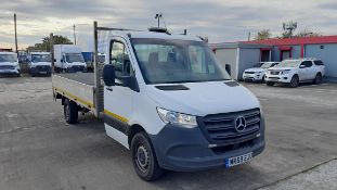 2019 (WR69EJU) Mercedes Sprinter Truck 314 L3 Dropside (116,906 miles)