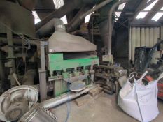 Westrup C22 Separator Table & 1.5m Outlet Conveyor & Drum Magnet