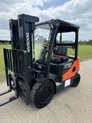 DOOSAN, 2.5 Diesel (container spec) Forklift Truck - 2121 hours