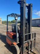 TOYOTA - 1.5 Tonne 3W Electric Forklift (9,896 hours)