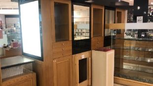 NO RESERVE Bobbi Brown Island