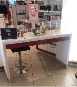 NO RESERVE Table Unit