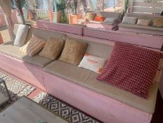 **NOW NO RESERVE** 6 Assorted Cushions