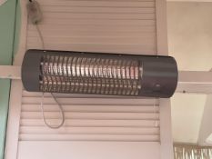 **NOW NO RESERVE** 3 x Heat Lamps