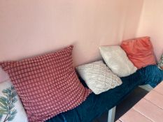 **NOW NO RESERVE** 15 Assorted Cushions