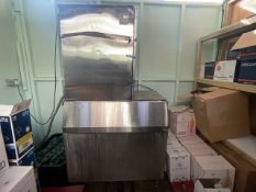 Hoshizaki Ice Maker - Cubed