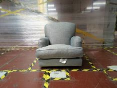 SnowDrop Small Armchair