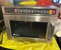 Amana Microwave 1400W