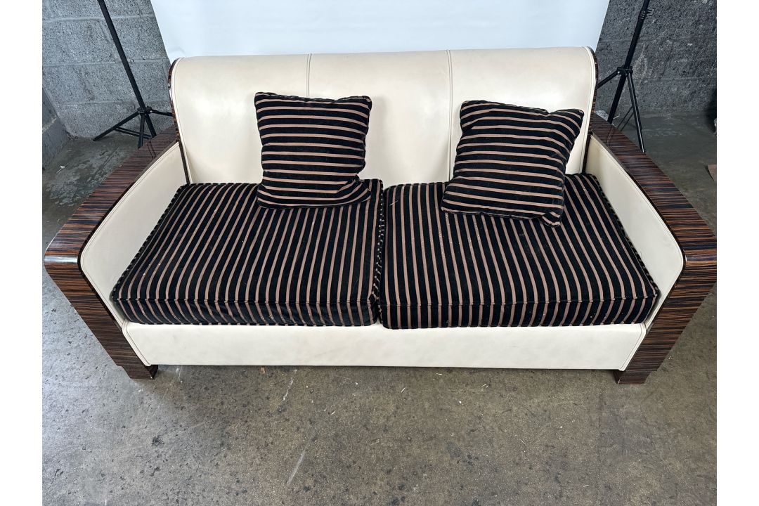 David Linley Cream Leather Back Sofa - Image 4 of 11