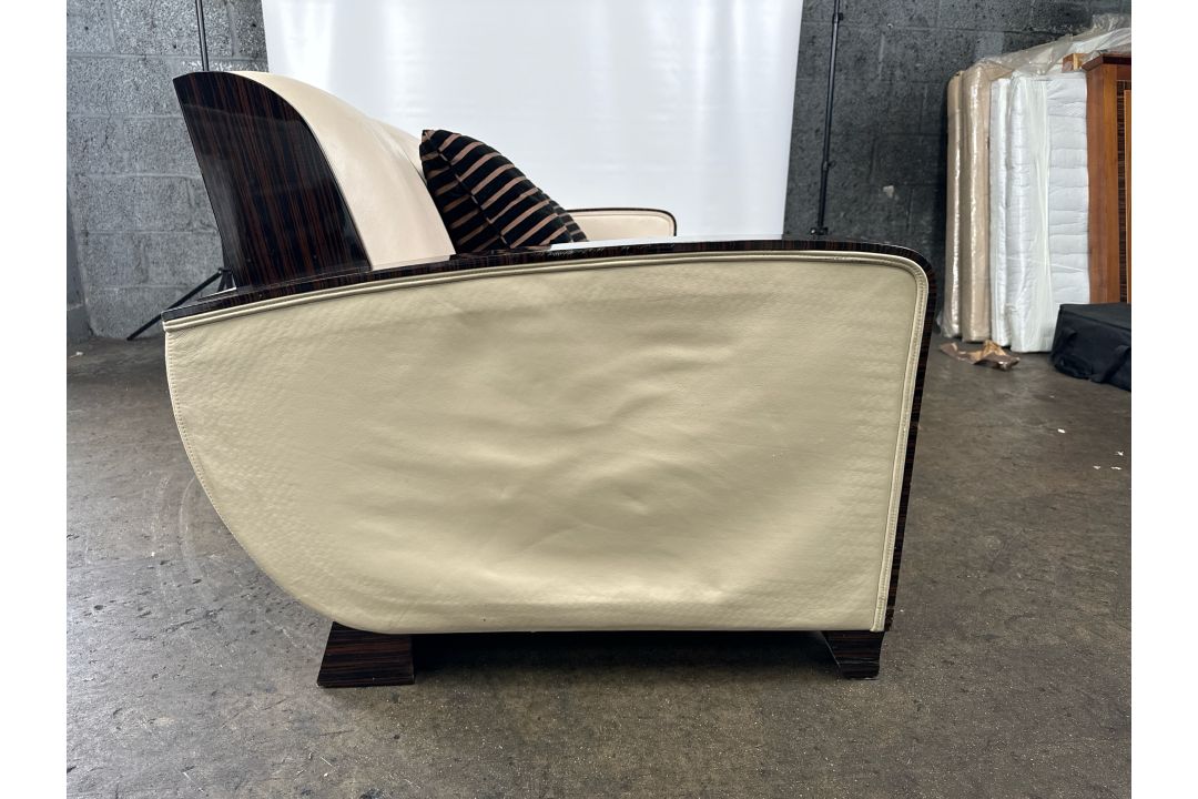 David Linley Cream Leather Back Sofa - Image 8 of 11