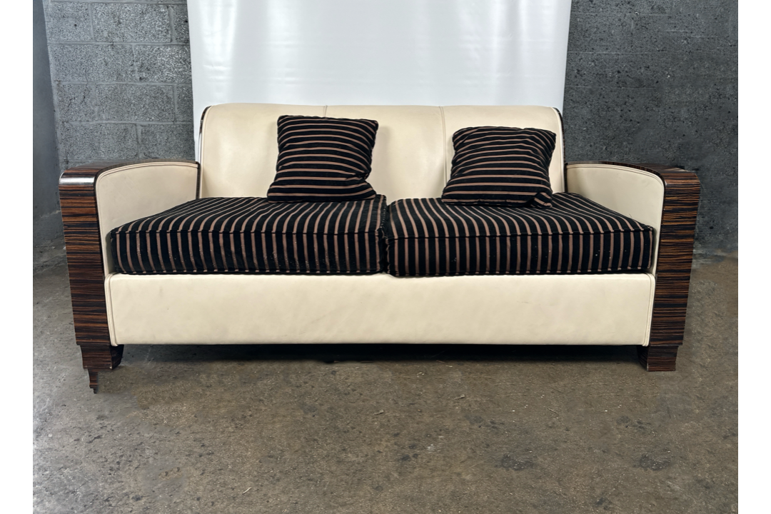 David Linley Cream Leather Back Sofa - Image 2 of 11