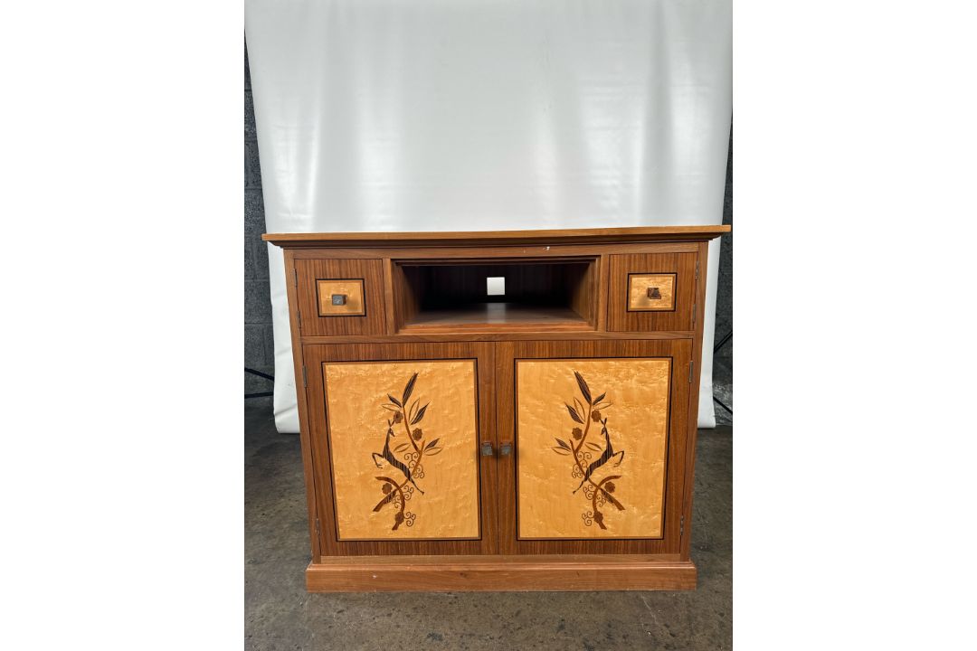 Bespoke David Linley TV Media Unit Made Exclusively for Claridge's Suites - Image 3 of 11