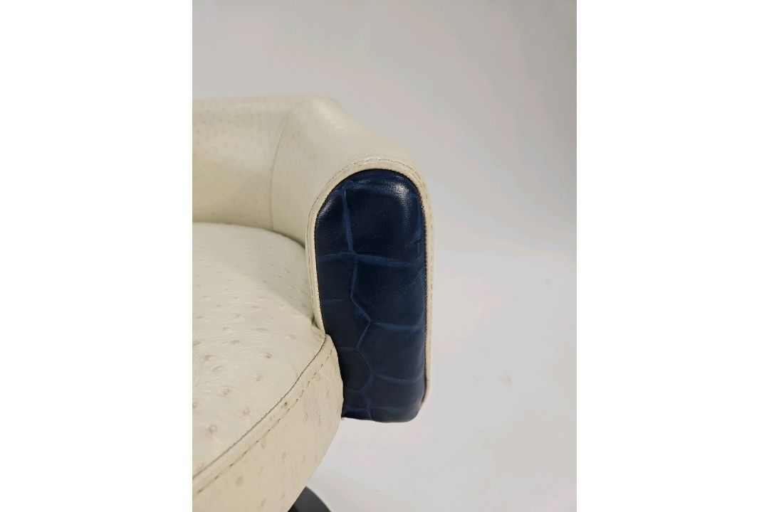 Ben Whistler Ostrich Leather Stools Designed by Robert Angell for The Berkeley Blue Bar x2 - Image 3 of 4