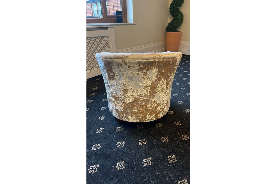 NO Reserve - Pair Of Tub Chairs - Image 7 of 7