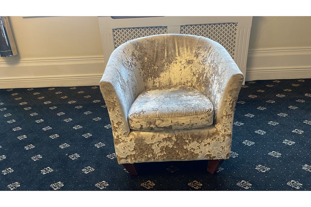 NO Reserve - Pair Of Tub Chairs - Image 3 of 7