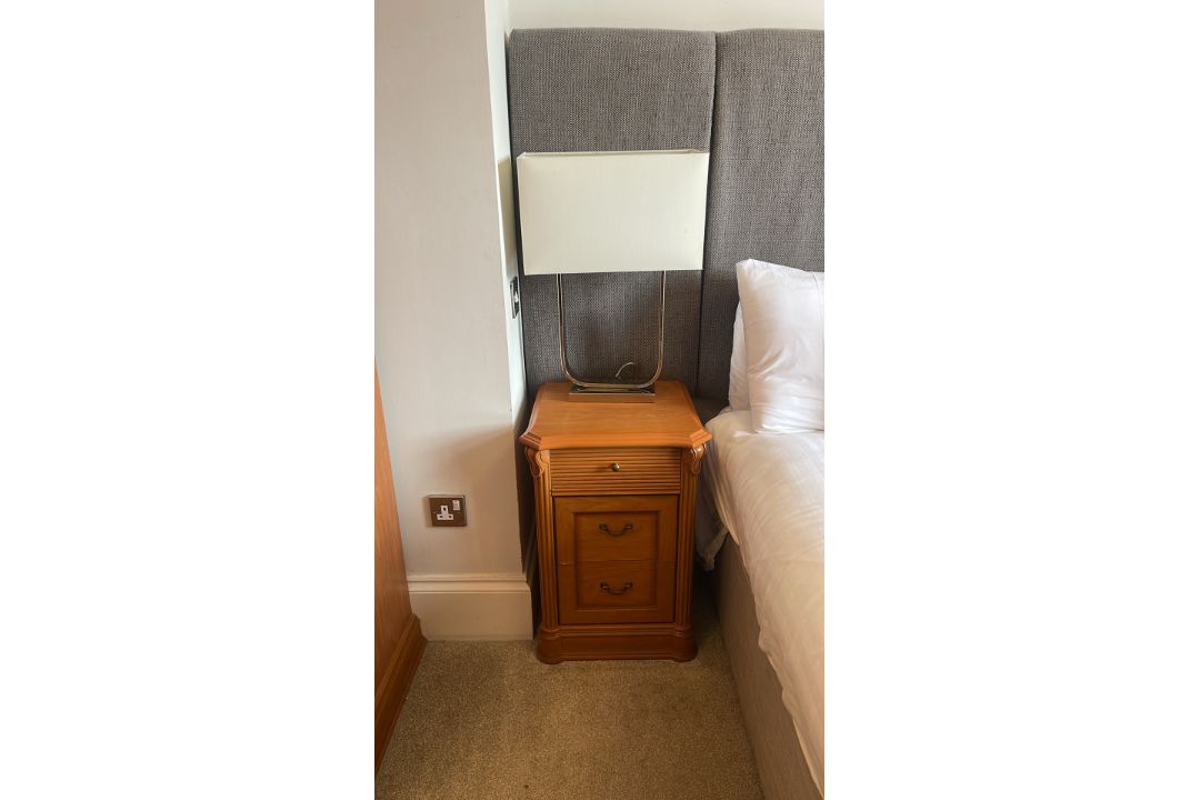 NO Reserve - Entire Contents Of Hotel Double Bedroom - Image 3 of 21