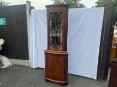 NO Reserve - Mahogany Corner Cabinet
