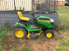 John Deere X166 Ride on Lawnmower