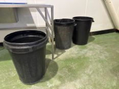 NO RESERVE Black Plastic Bins x4