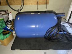 NO RESERVE - Reflex DE 500 Hot Water Tank