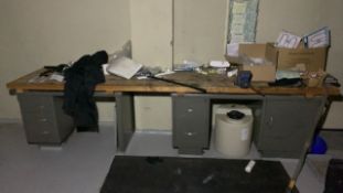 NO RESERVE - Heavy Duty Workbench