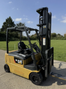 2013, CATERPILLAR - 2 Tonne Electric Forklift Truck (container spec - 6000 hours)