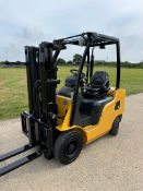 CATERPILLAR, 2 Tonne - Diesel Forklift (container spec - 8304 hours)