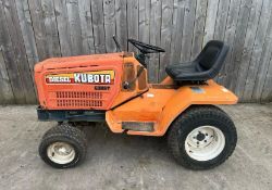 KUBOTA - Compact Tractor (4x4 - Kubota Engine)