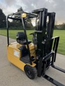 2003, CATERPILLAR - 1.5 Electric Forklift Truck (container spec)
