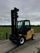 2004, Jungheinrich - 4.5 Tonne Diesel Forklift Truck (Spreading Forks Lifts Containers - 6,191 hours