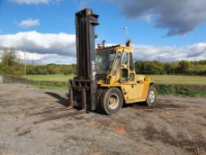 Caterpillar V225B - 10 Tonne Forklift (13k hours)
