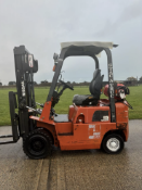 NISSAN 1.5 Ton Lift - Gas Forklift Truck (1900 hours)