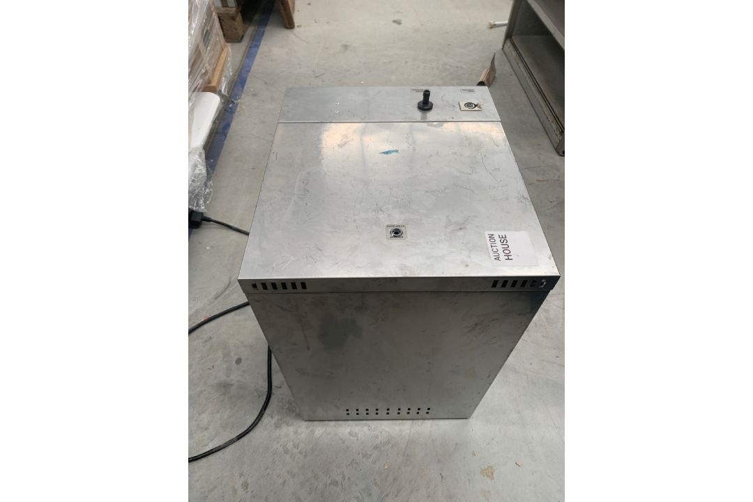 *NO RESERVE* Instanta UCD Undercounter Stainless Steel Water Boiler - Image 4 of 6