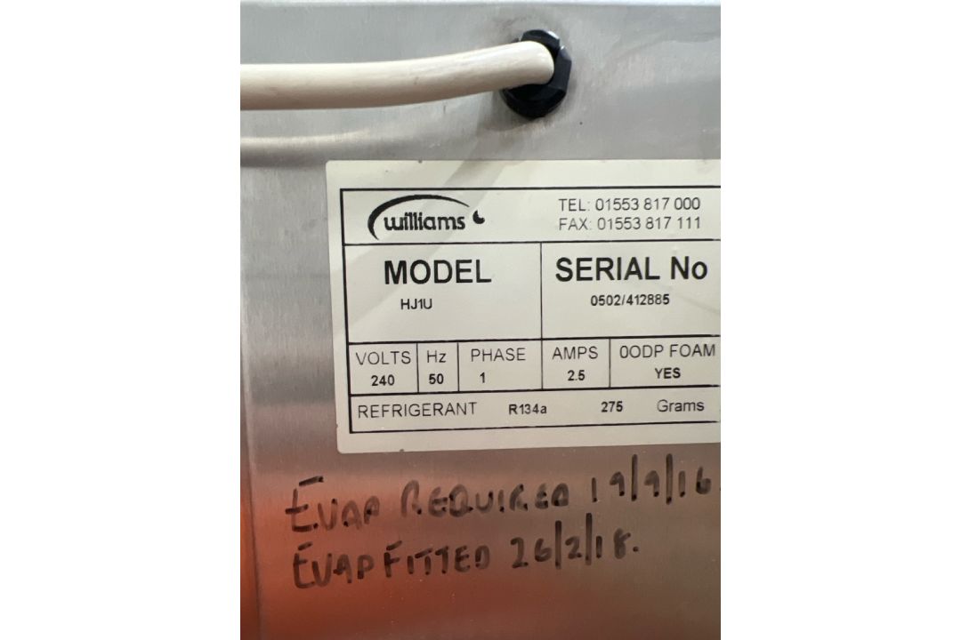 *NO RESERVE* Williams Refrigerator - Image 5 of 5