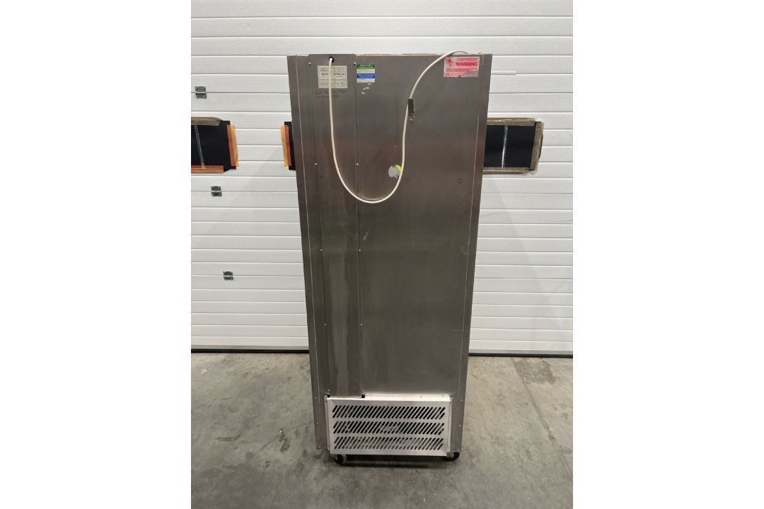 *NO RESERVE* Williams Refrigerator - Image 3 of 5
