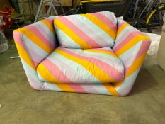 NO RESERVE Multicoloured Armchair