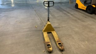 Barloworld Pump Truck 2200KG