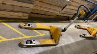 JungHeinrich Pump Truck 2200KG