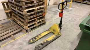 Barloworld Pump Truck 2200KG